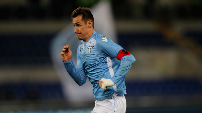 英超疯狂夜：切尔西利物浦双双翻车，11.4亿豪阵不敌升班马（英超爆冷夜：切尔西、利物浦同夜折戟，11.4亿豪阵不敌升班马）