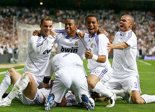 由于薪资微薄，意大利新闻工作者宣布在11月28日罢工（抗议低薪，意大利记者定于11月28日罢工）