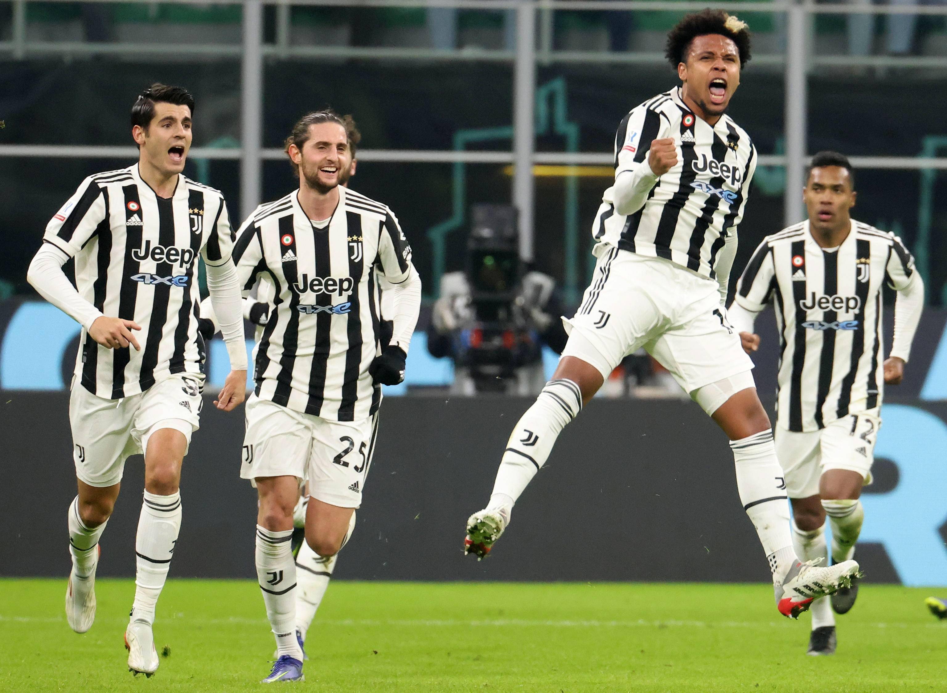 众望所归！戈洛夫金荣耀入驻拳击名人堂，另外两位热门拳手意外落选引关注（实至名归：戈洛夫金入选拳击名人堂，两位大热拳手爆冷无缘引热议）