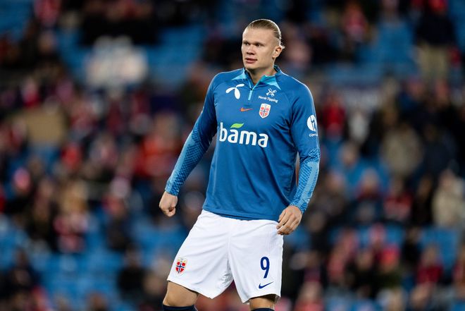 埃奇库姆成76人队史最年轻得分20+助攻5+且0失误球员（埃奇库姆成76人史上最年轻单场20+分5+助攻零失误球员）