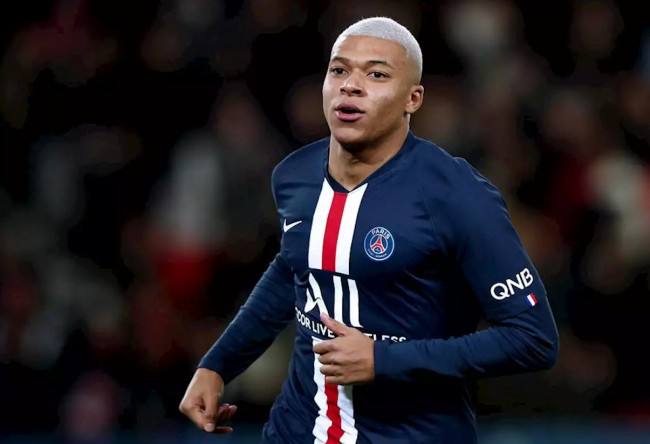 基耶利尼：我们想和斯帕莱蒂长期合作，而不是只考虑到明年6月（基耶利尼：与斯帕莱蒂的合作着眼长远，不止于明年6月）