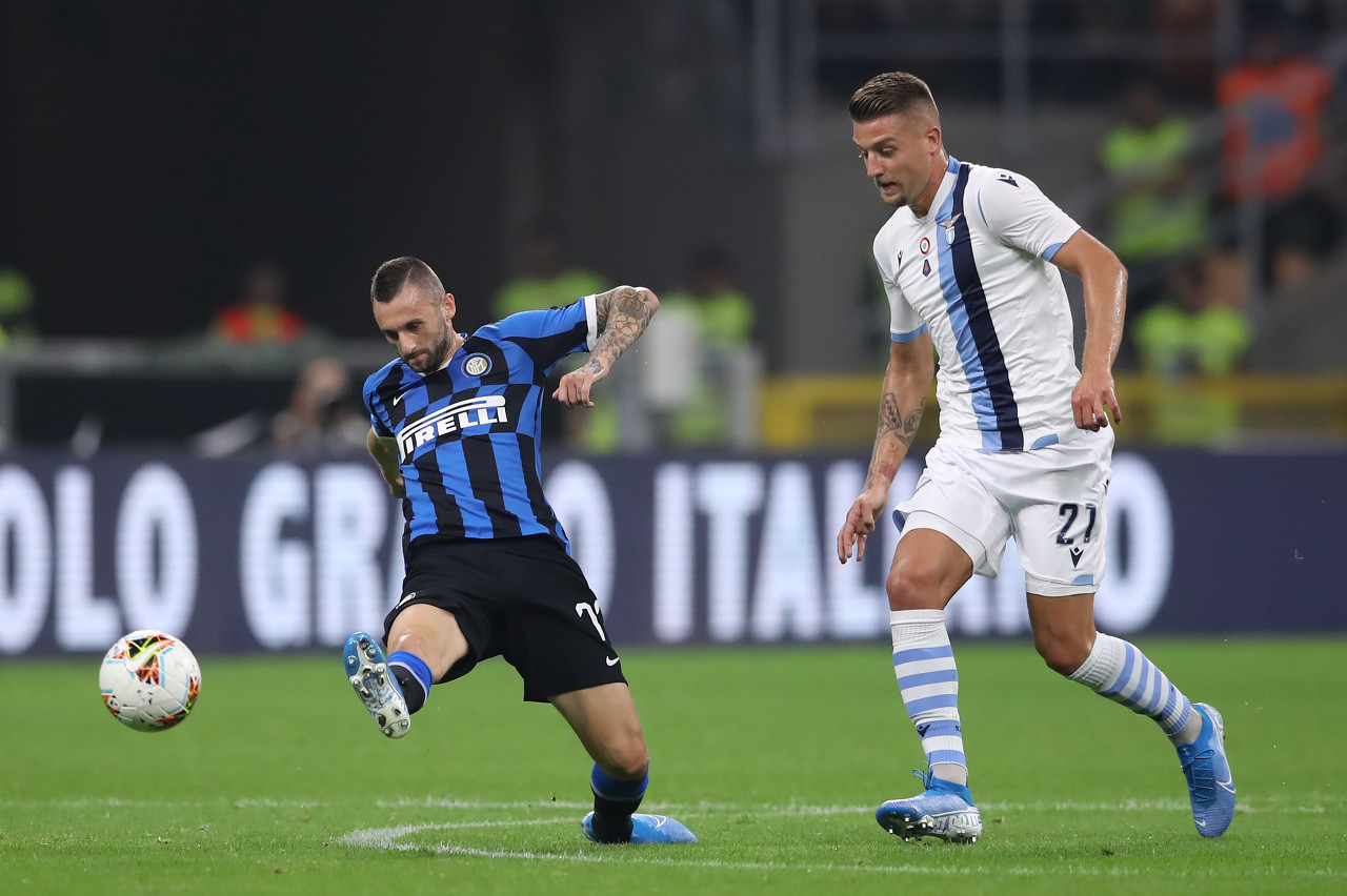 足球报：海港内部鼓励球员放开去打，高层无条件信任穆斯卡特（足球报：海港队内提倡球员大胆发挥，高层对穆斯卡特完全信任）