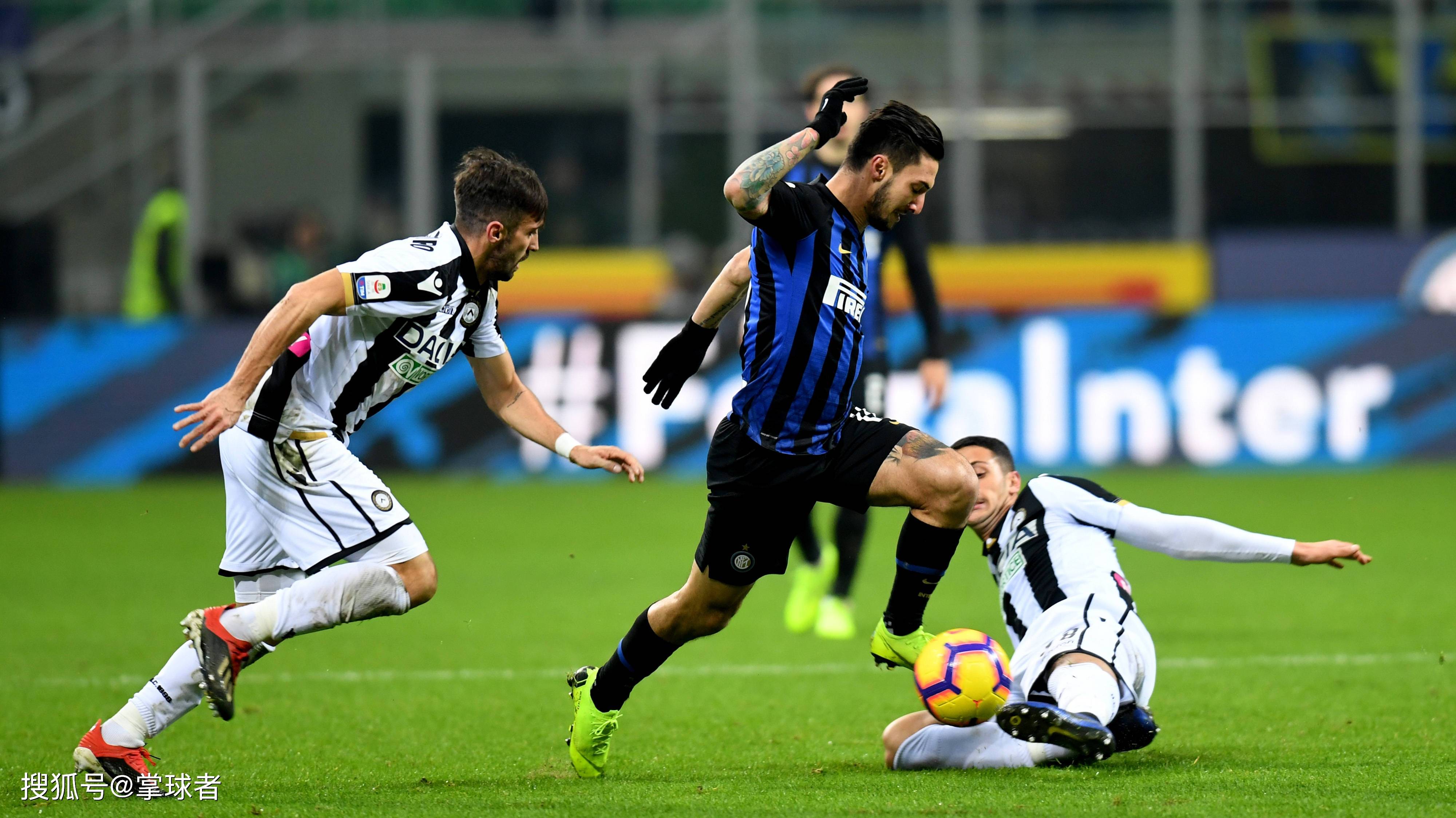 足球亚洲杯分组确定，国足再进死亡之组（亚洲杯分组出炉，国足再陷死亡之组）