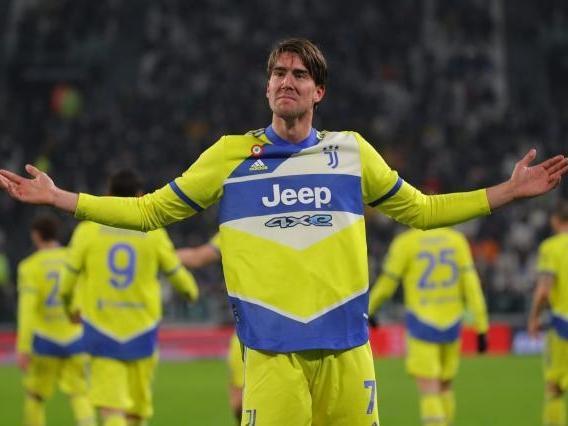 罗马诺：退出训练营的卡拉菲奥里没受伤，可以出战北伦敦德比（罗马诺：卡拉菲奥里退营非伤病，北伦敦德比可出场）