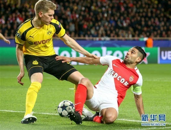 球迷：我们都在见证他的成长（球迷：他的成长，我们一起见证）